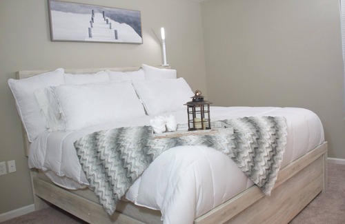 Cabot Apartment | Deep Cleaned Luxury Double King Home Super Sterile