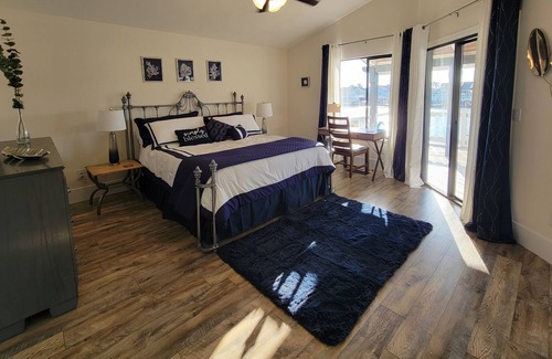 Discovery Bay House | Deep Water Front Retreat with Gorgeous Sunset Delta Views!