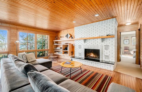 Lake Township House | Deep Woods Modern