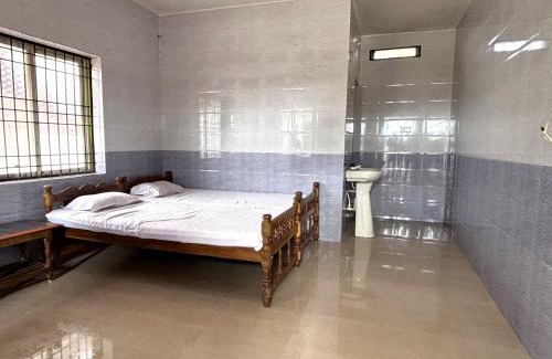Murudeshwara Hotel | Deepak Hotel
