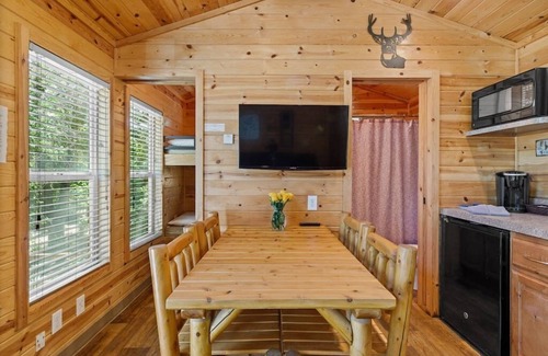 Kernville Cabin | Deer Creek Cabin at KRS Campground (Cabin 29)