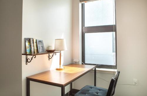 Westown Apartment | Deer District Studio Apt JC3 - One Block from Fiserv and Baird