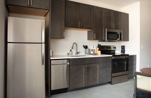 Westown Apartment | Deer District Studio Apt JC2 - One Block from Fiserv and Baird