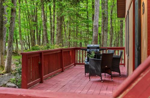 Albrightsville House | Deer Hollow by AvantStay Big Yard Lake Access