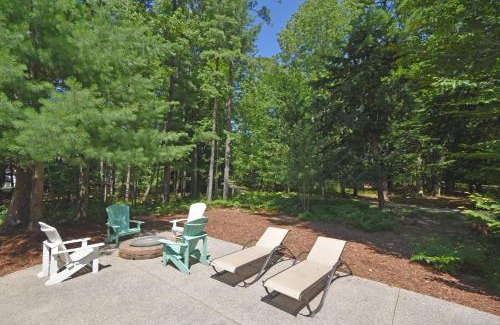 Glen Arbor House | Deer Park 15