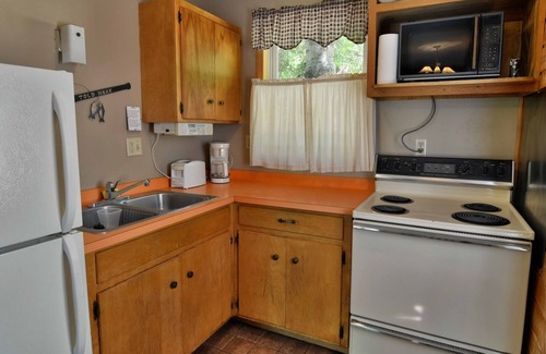 Iron River Condo | Deer Trail Resort Lakeside 8 | 2 Bed, 1 Bath