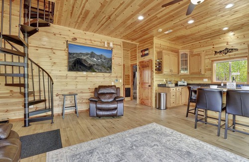 Indian Mountain Cabin | Deer Valley Cabin | Dog Friendly Home