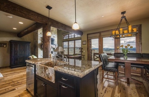 Deer Valley House | Deer Valley Slope Side Luxury.True Ski in/Ski Out Retreat