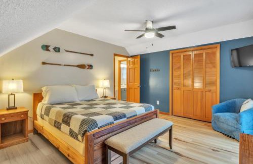 La Follette House | Deerfield Hideaway at Old Smokey home