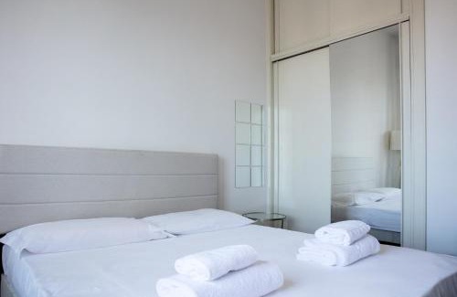 Porta Nuova Apartment | DeHomes - Porta Nuova Business Studios