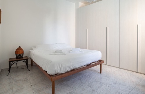 Deiva Marina Apartment | Deiva Marina Central Flat 300 meters from the Station