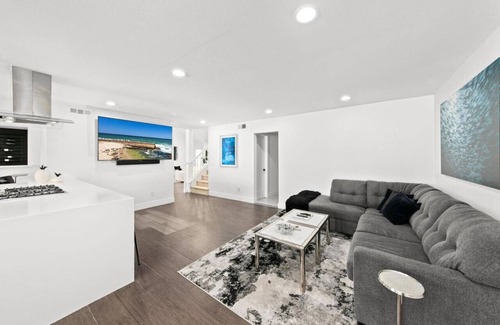 Del Mar Heights House | Del Mar Heights Delight