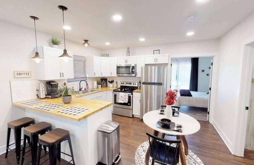 Wichita House | Delano Delight - Near Downtown - Pet Friendly!