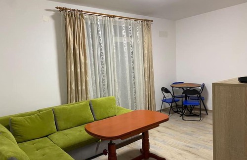 Dumbravita Apartment | Delia Apartment