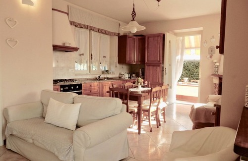 Camaiore Villa | Delicious semi-detached villa with swimming pool in Versilia, Tuscany 3 km from the sea.