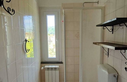 Santo Stefano di Magra House | Delightful detached cottage with garden between Versilia and Cinque Terre