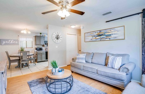 Tallahassee House | Delightful 3-bedroom house walking distance to FSU/Doak