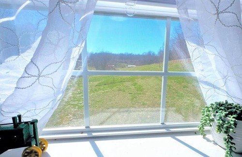 Santa Fe House | Delightful 3 bedroom farmhouse in the beautiful Santa Fe countryside!