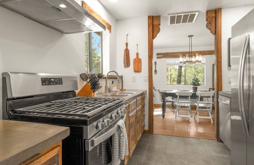 Kachina Village House | Delightful 3-bedroom house in charming Flagstaff w/King Size Bed & Gas Log Stove
