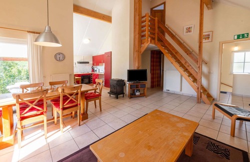 Bouillon Apartment | Delightful Apartment with Terrace, Heating, Barbecue