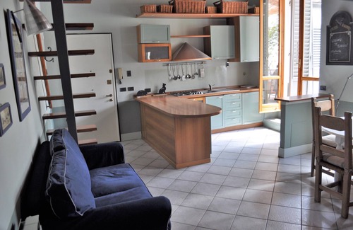 Sant' Ambrogio Apartment | Delightful apartment with private terrace in the heart of Florence