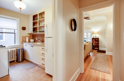 Rochester Apartment | Delightful Apt in Classic Tudor