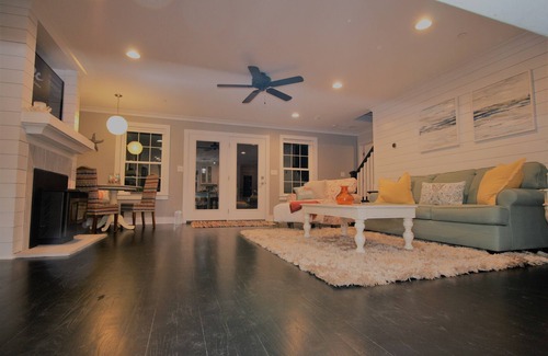 St. Michaels House | Delightful Close to town