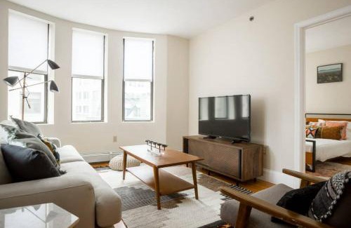 Downtown Boston Apartment | Delightful Downtown Boston 2bed 2bath Apartment