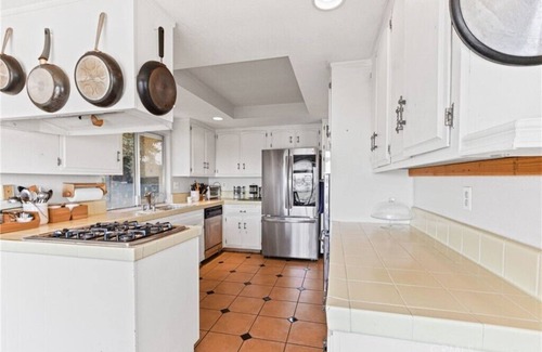 Hacienda Heights House | Delightful Home in Hacienda Hts w/Indoor Fireplace