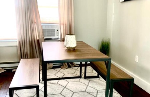 Groton House | Delightful Private Room in Groton