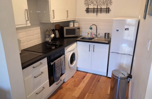 Newington Apartment | Delightful Refurbished City Centre Apartment, just off George Square