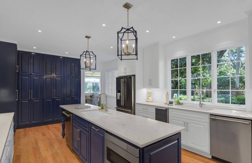 Sea Island House | Delightful Sea Island Beach Cottage, Private Pool, Hot Tub & Steps from Beach