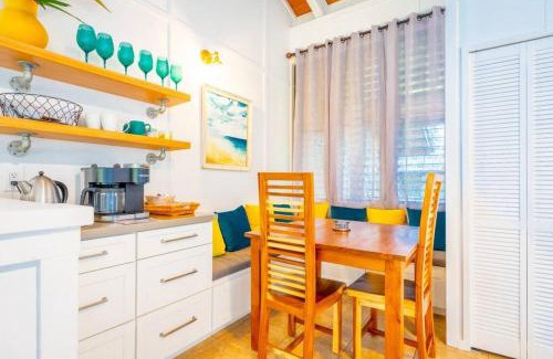 Princeville Apartment | Delightful views of Pool & Mountains
