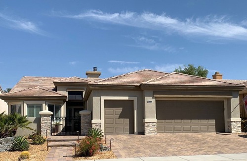 Desert Palms House | Dell Webb Resort for 55+ Snowbirds. Many amenities, views of water & mountains