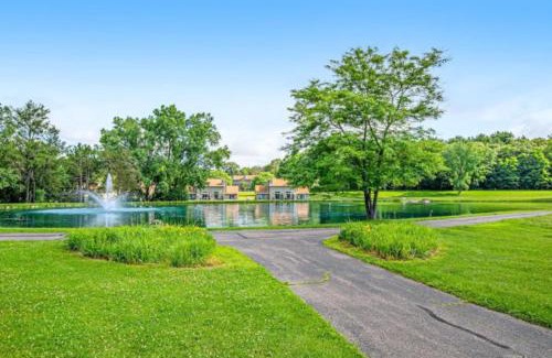 Lake Delton Apartment | Dells Retreat At Tamarack & Mirror Lake Resort
