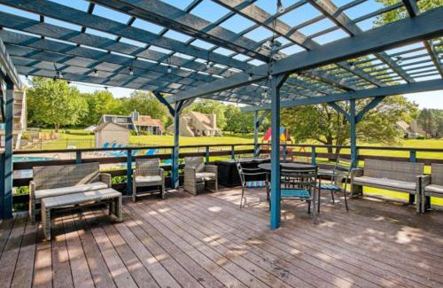 Lake Delton Apartment | Dells Retreat At Tamarack & Mirror Lake Resort