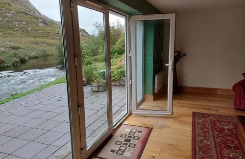 Leenane Hotel | Delphi Lodge