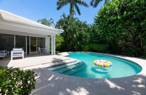 Delray Beach Apartment | Delray Pool Home - 5 Minutes to Beach!