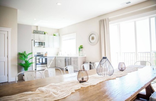 Rio Vista Other | Delta Retreat for Large Groups