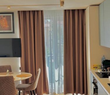Zalau Apartment | Deluxe Aparthotel Central