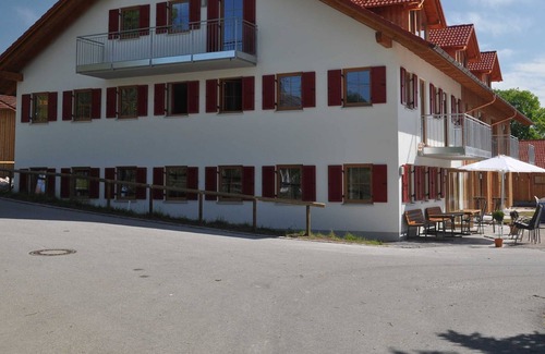 Dietringen Apartment | Deluxe Appartement mit Seeblick - Seehotel & Appartements Schnöller