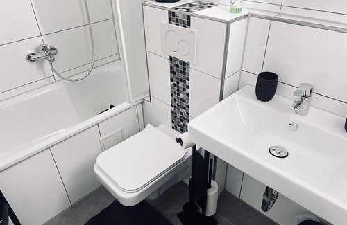 Suedviertel Apartment | Deluxe Doppelzimmer in Bester Lage