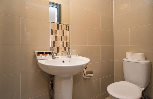 Bray on Thames House | Deluxe double room with view