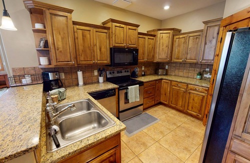 Driggs Condo | Deluxe Grand Teton Condo - Fiber Internet!