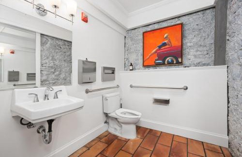 Santa Rosa Apartment | Deluxe King Suite at the Historic Stonehouse Inn!