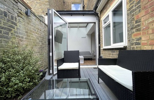 White City Apartment | Deluxe One-Bedroom Apartment with Private Backyard