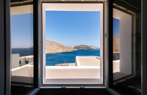 Panormos Apartment | Deluxe Rare Suite/Sea view with private Terrace