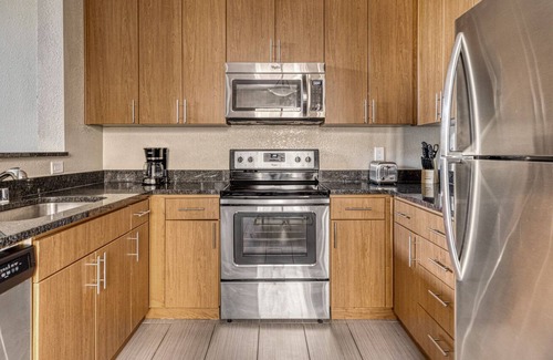 East San Mateo Apartment | Deluxe San Mateo 1BR w/ Pool, Gym & W/D, near Target, by Blueground
