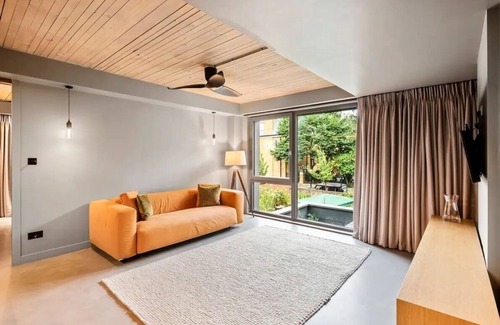 Old Street Apartment | Deluxe Shoreditch Apartment
