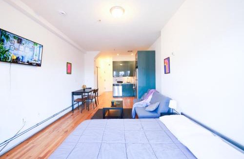 Union City Apartment | Deluxe Studio minutes from NYC!